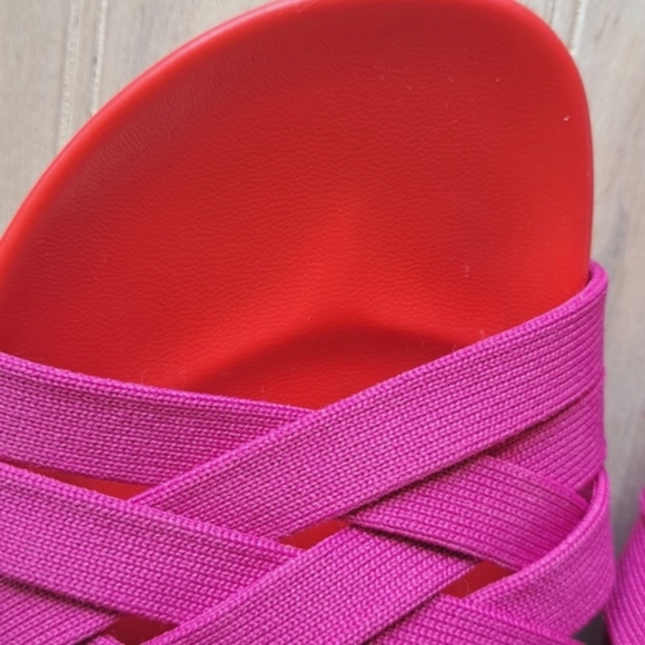 Rothy’s Crossover Woven Cherry Red Vibrant Colorful Comfort Knit Slide Sandals - Picture 4 of 10
